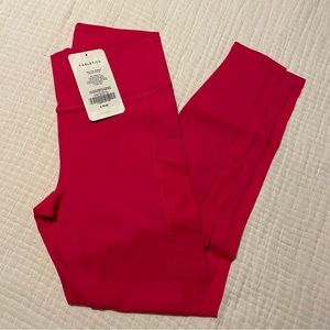 NWT Fabletics Mila Leggings